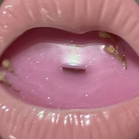 Image 3 of champagne pop scented lip candle