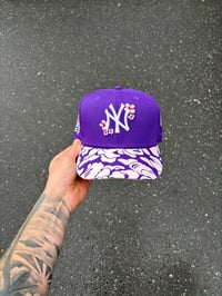 Image 4 of PINK BRIM PURPLE  NEW YORK YANKEES CUSTOM FITTED CAPS 