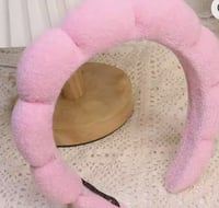 Bubble headband pink makeup 