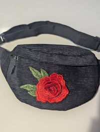 Image 3 of sac banane rose Fridah