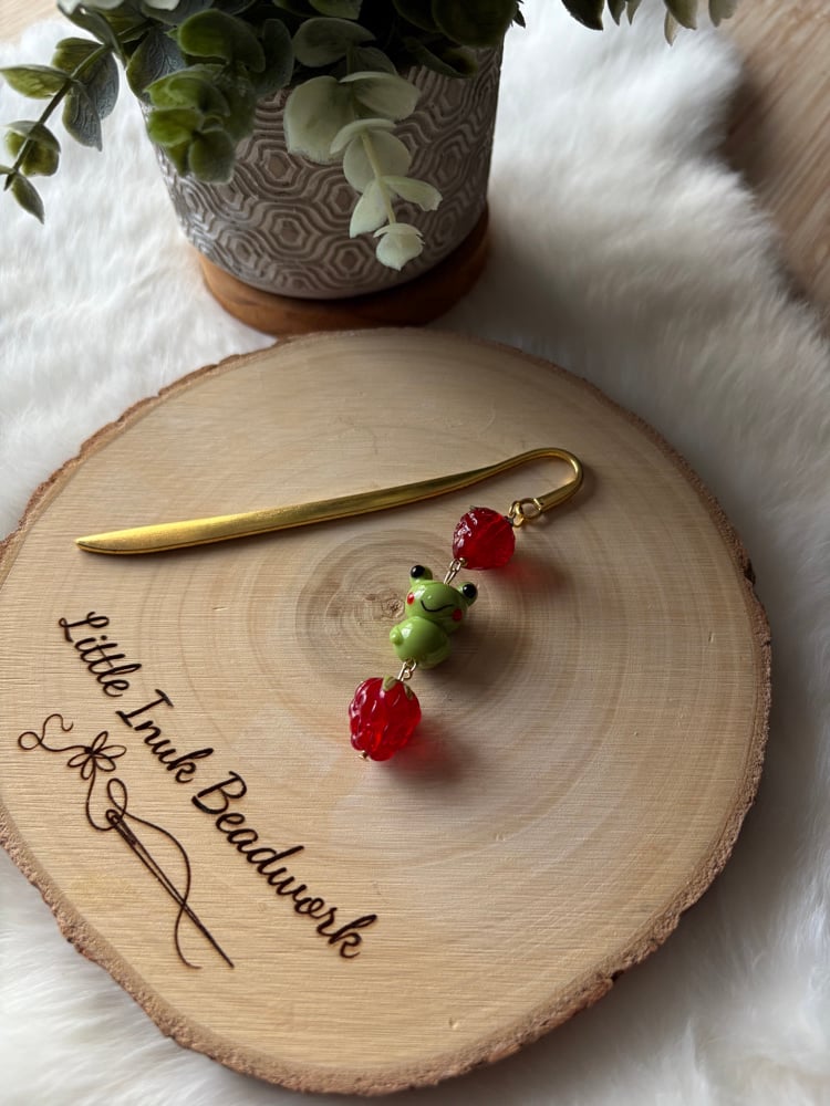 Image of Frog Garden Bookmark