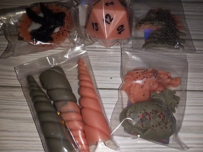 Image of A world of dragons box.