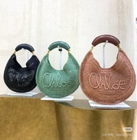 Image 9 of Chloė knitted bag 