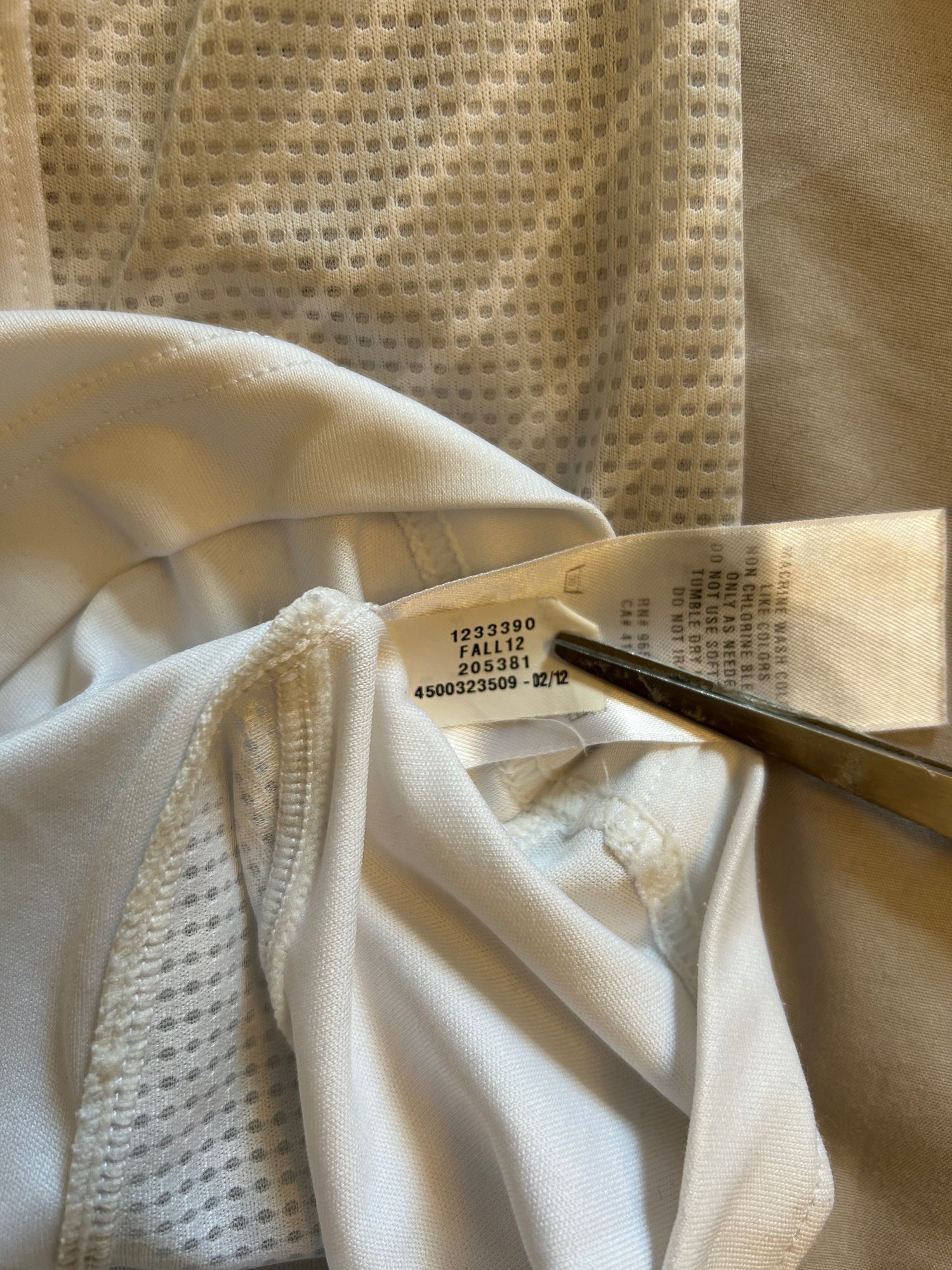 Image of Tottenham Hotspur “BALE 11” 2012/13 Home Shirt + PL patches