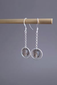 Image 5 of Boucles d’oreilles minimalistes argent quartz fumé