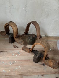 Image 3 of Lot de 3 sonnailles de chèvre