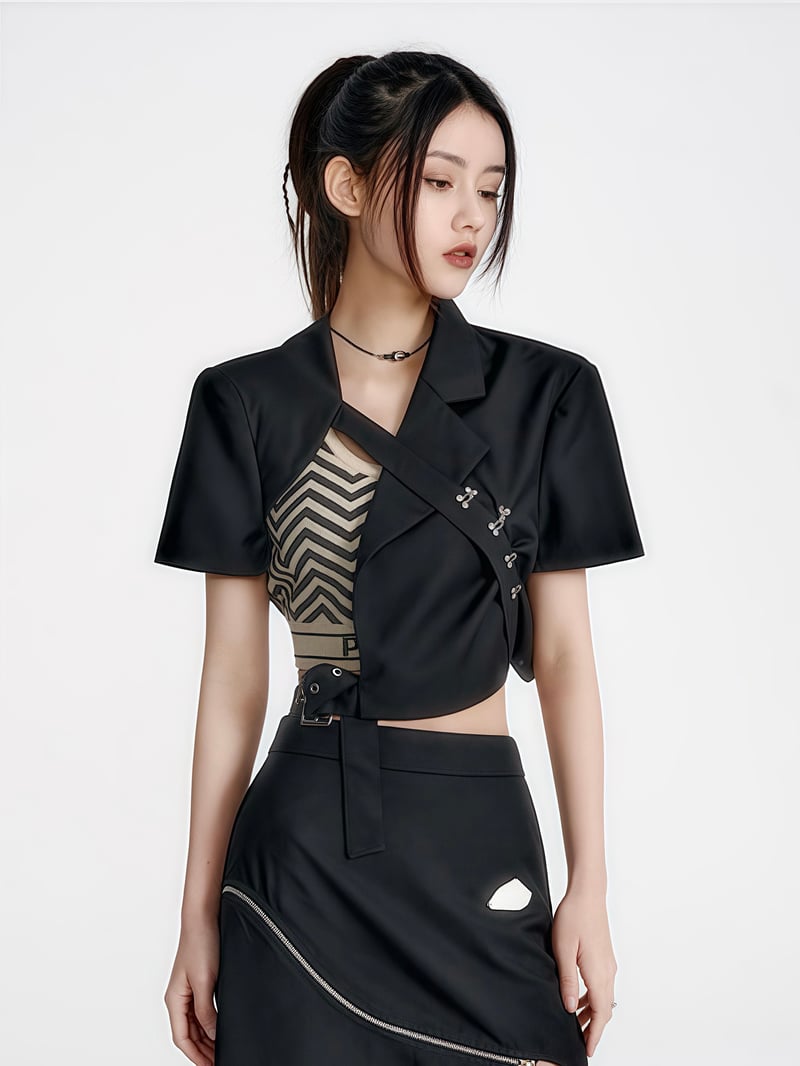 DEPOP reserve for Felix: two-piece suit with blazer and trousers