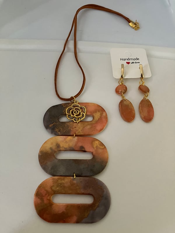 Image of Domini Jewellery Set