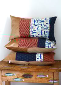 Image 2 of Coussin patchwork