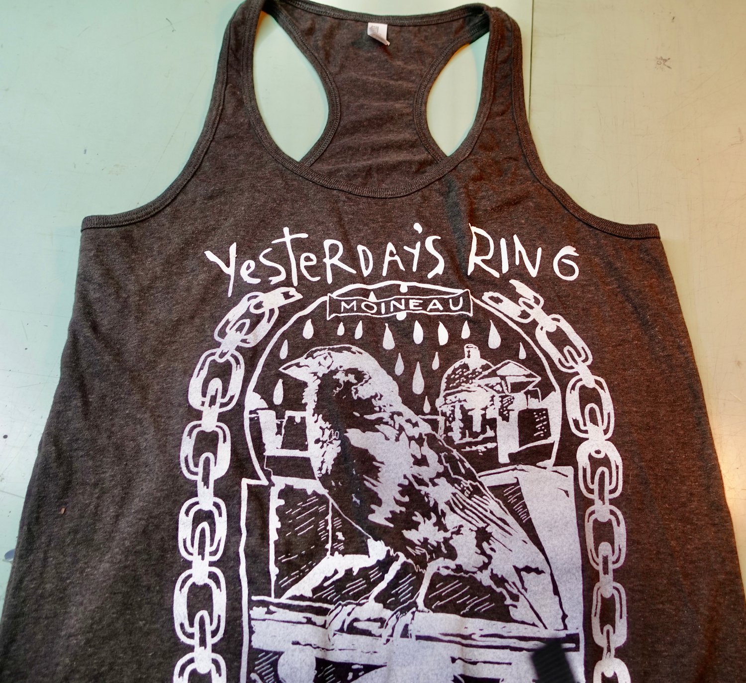 Image de Yesterday's Ring " MOINEAU " Camisole ( de type " femme" ) XL ( 1 LEFT! )