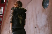 Image 4 of KANSAI VEST | BLACK & GREEN VERSION
