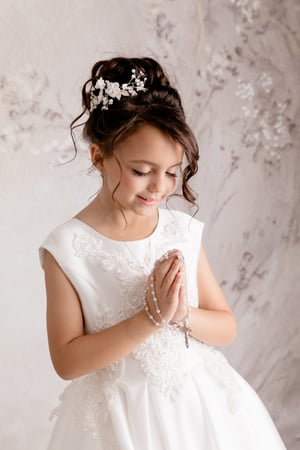 Image of Communion Portraits 2026 - March/April