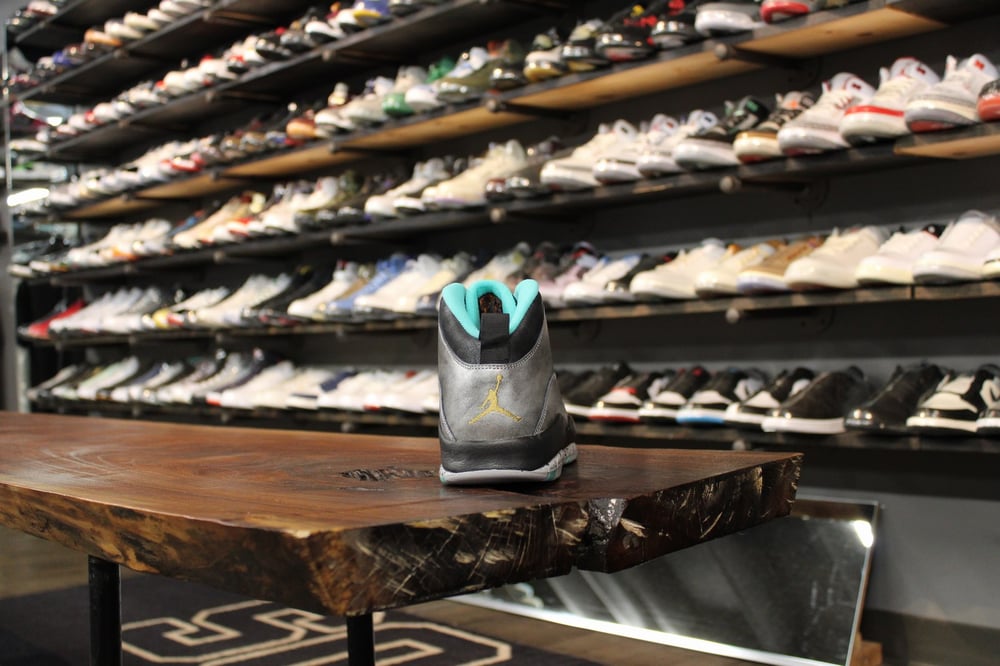 AIR JORDAN X (10) "LADY LIBERTY"