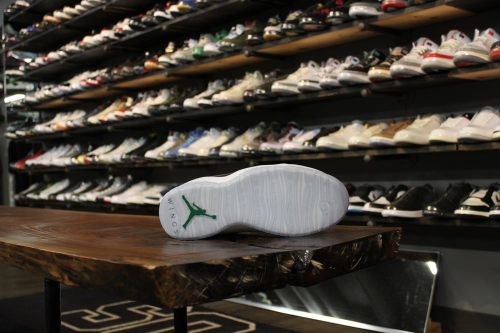 AIR JORDAN X (10) "WINGS"