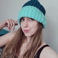 Image 4 of Crochet Beanie (women)