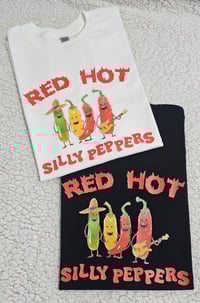 RED HOT SILLY PEPPERS T-SHIRT