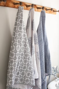 Image 3 of Blackbird Towel
