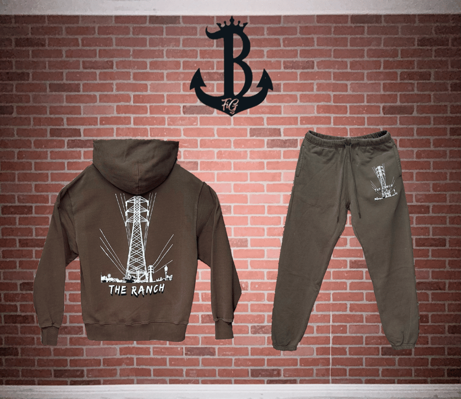 Image of THE RANCH SWEATSUIT
