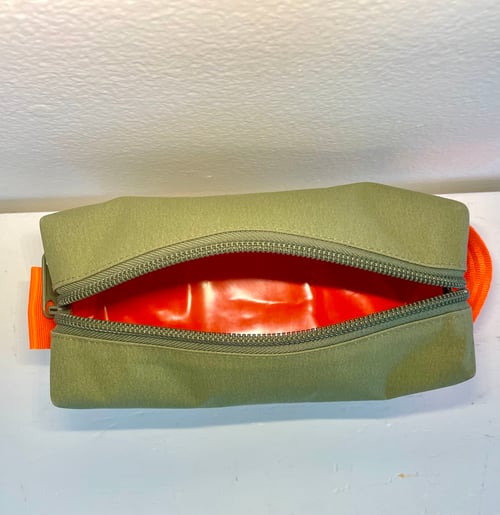 Image of WASH POUCH - KHAKI CANVAS