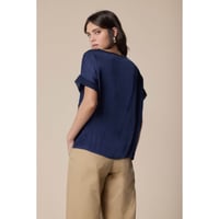 Image 2 of BLUSA FLOJA 