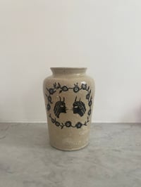 Image 3 of Vase (mischievous heart + Kiss) 