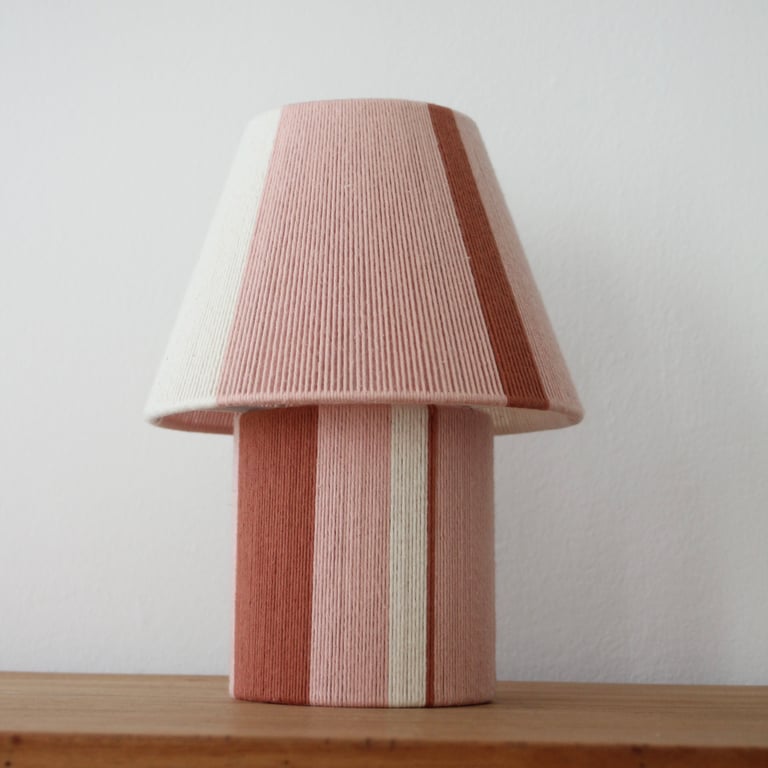 Handwoven table lamp MARCELA  Image 5