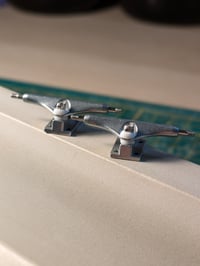 Image 2 of DTzero Eureka Trucks 3