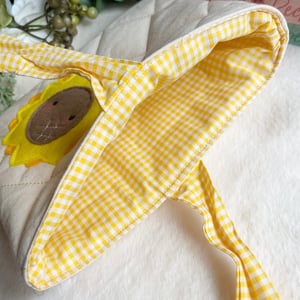 Image of Book sleeve- sunflower