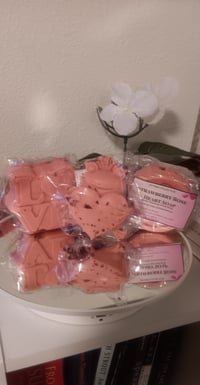 Image 1 of Strawberry Rose Heart Soap (Handmade, 4oz)