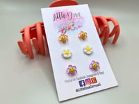 Image 1 of Petite Daisy Earrings