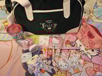 Image 3 of  Heritage Weekender Meets Hello Kitty Bundle 