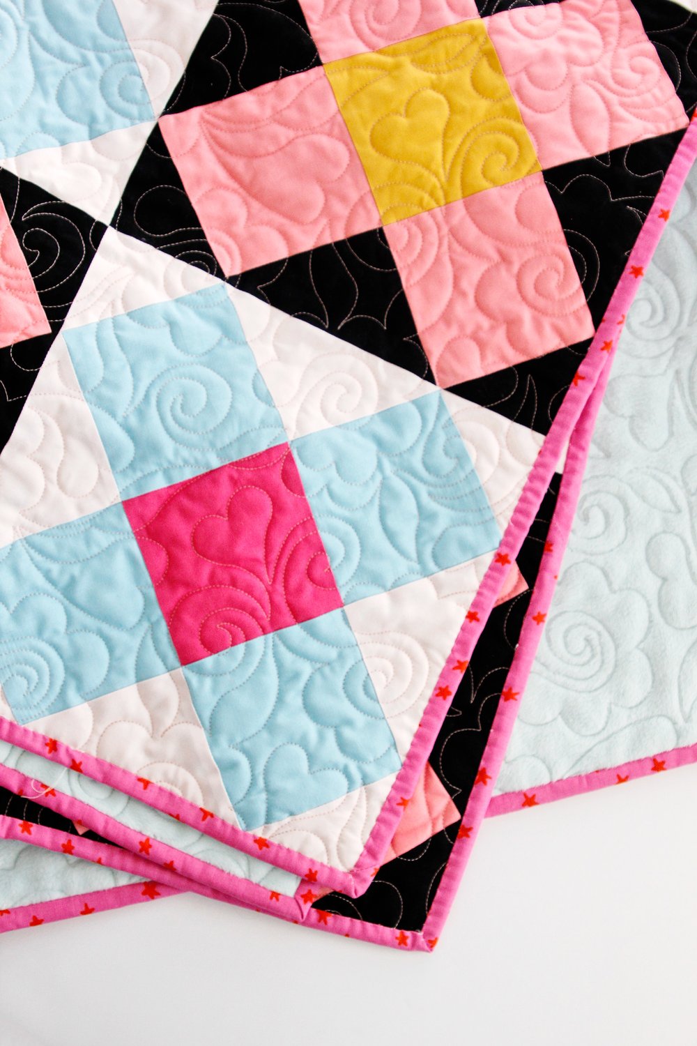 Image of POP ART PATCHWORK Quilt Pattern PDF