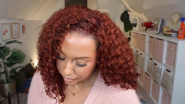 Image of KLAIYI HAIR CURLY AUBURN/REDDISH BROWN WIG (7X5, BRAND NEW)