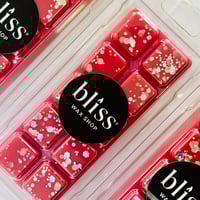 Image 1 of LA VIE EST BELLE Wax melts snap bar perfume scent