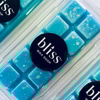 Image 1 of FRESH LINEN (NEW VERSION) wax melt snap bar home fragrance