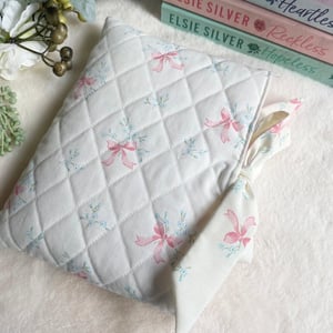Image of Book sleeve- various vintage fabrics