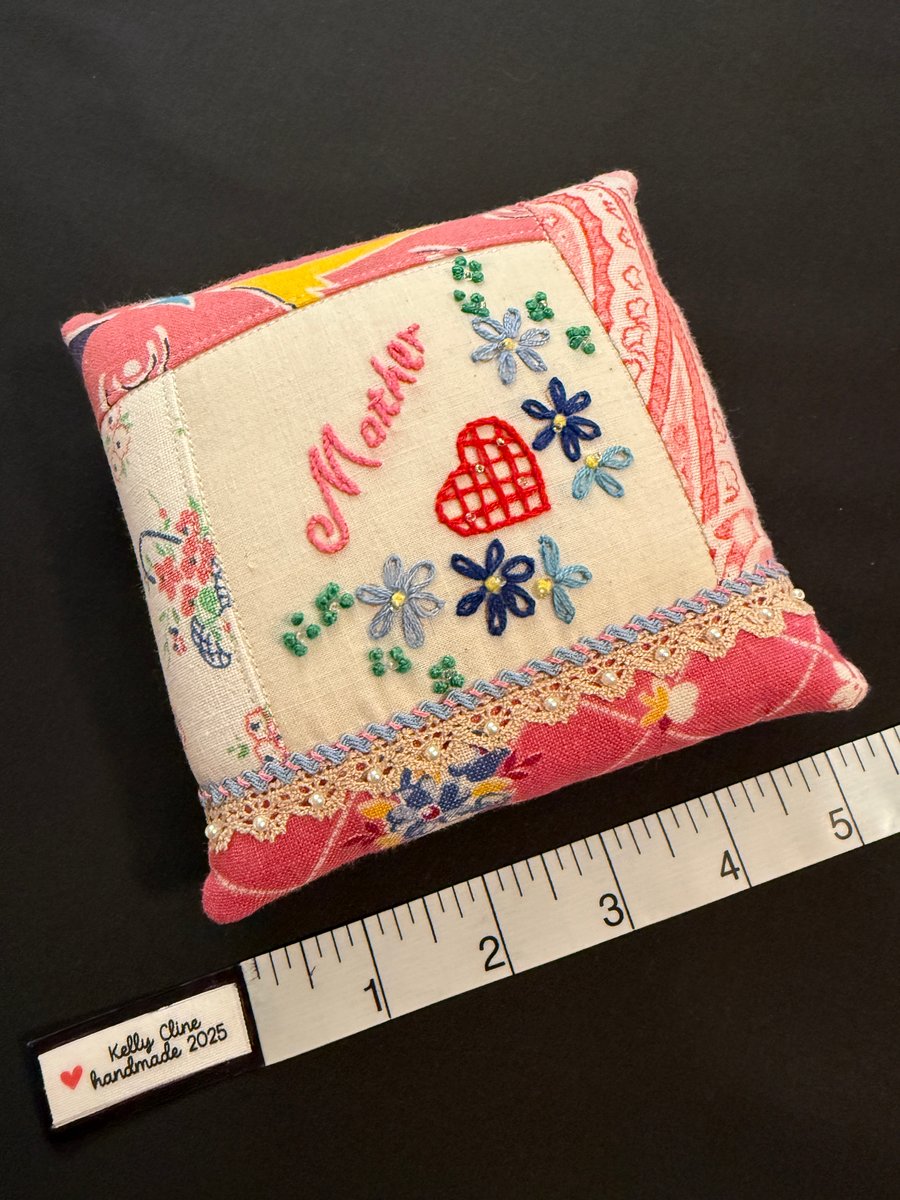 Image of Pincushion #14