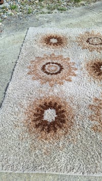 Image 5 of Tapis années 70 dralon