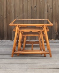 Image 1 of Tables gigognes en rotin et verre