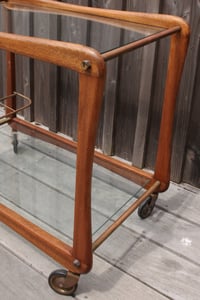 Image 4 of Desserte scandinave en teck