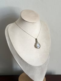 Image 3 of Moonstone in Sterling Silver