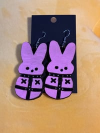 Image 3 of Kinky Peeps