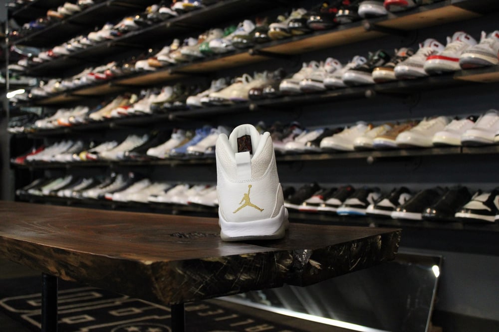 AIR JORDAN X (10) "WHITE/OVO"