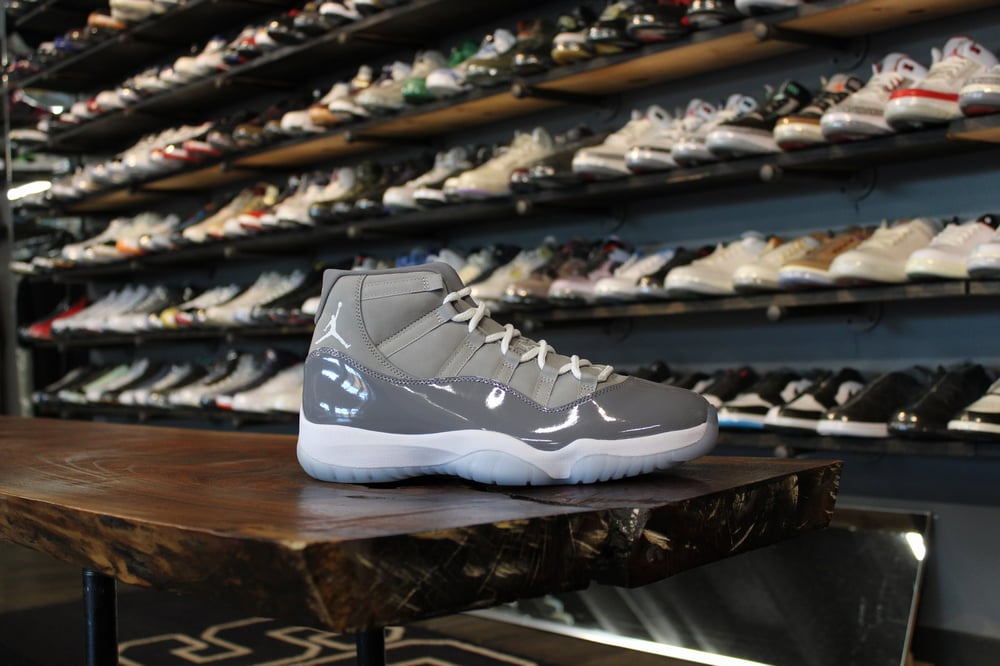 AIR JORDAN XI (11) "COOL GREY" (2021)