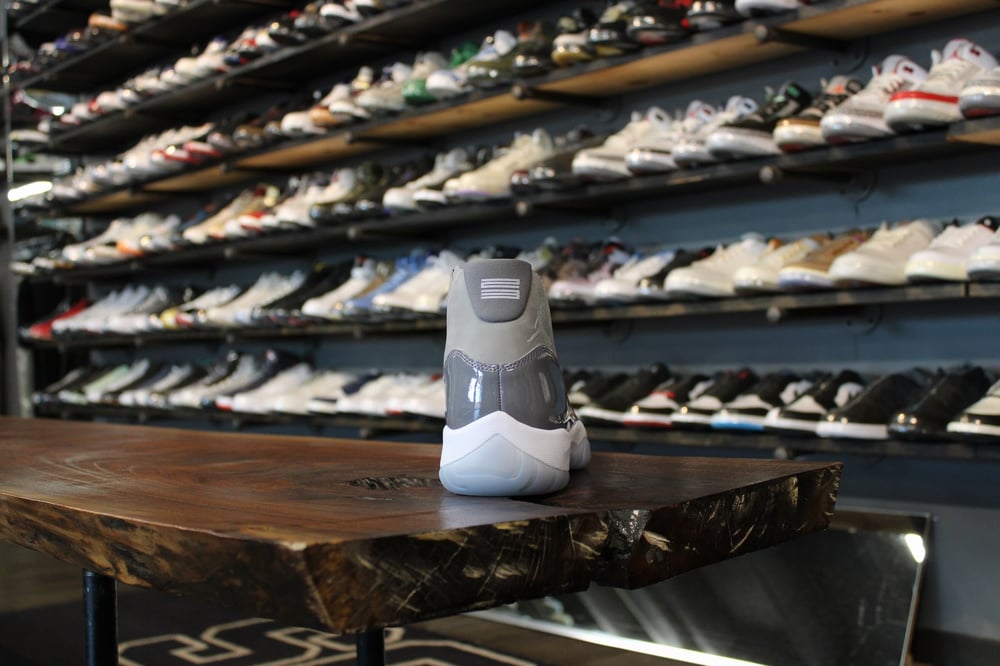 AIR JORDAN XI (11) "COOL GREY" (2021)