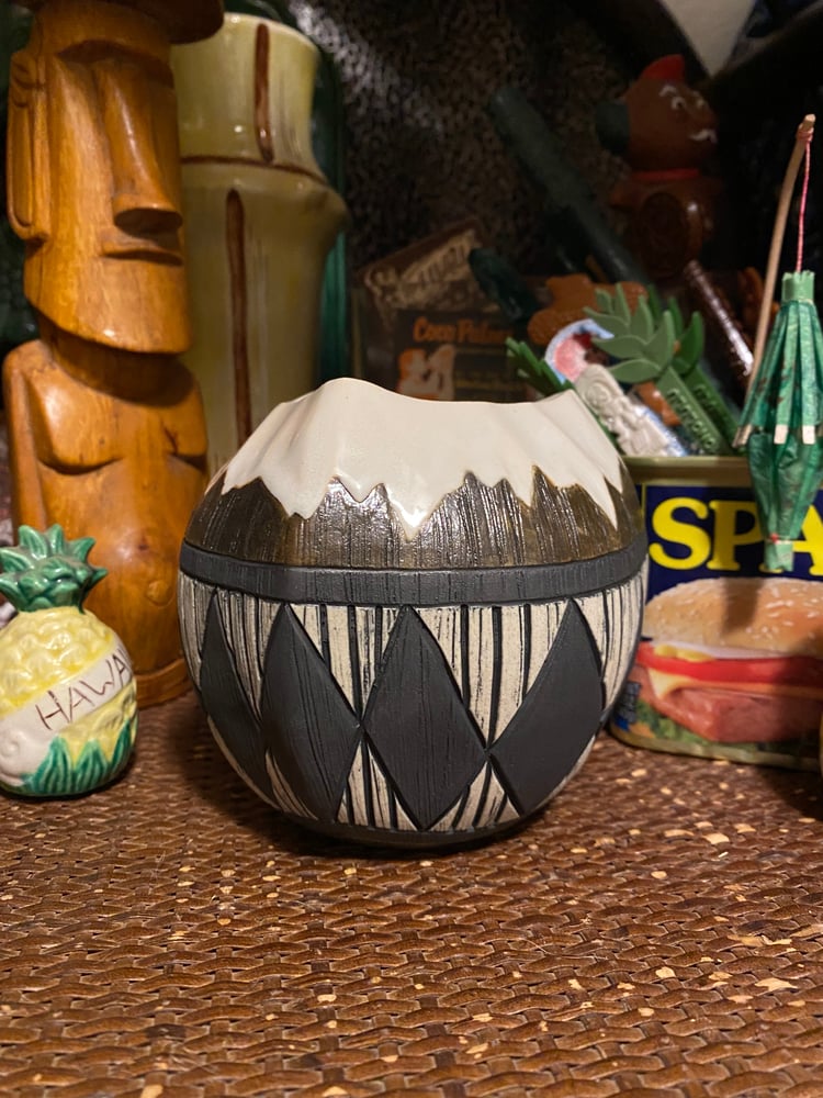 Image of 16ozFijian Tapa Inspired Coconut Mug (b) - US Shipping Included 