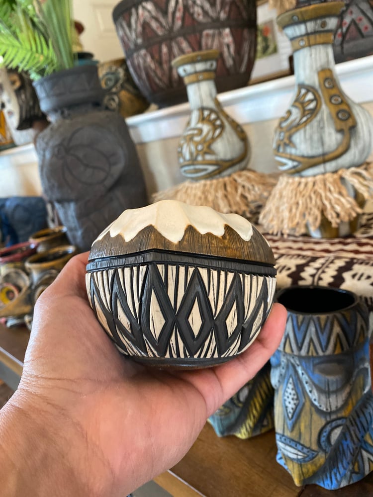 Image of 12oz Fijian Tapa Inspired Coconut Mug (c) - US Shipping Included 