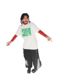 ABSTRACT MY BLOOM TEE (WHIT/KELLY)