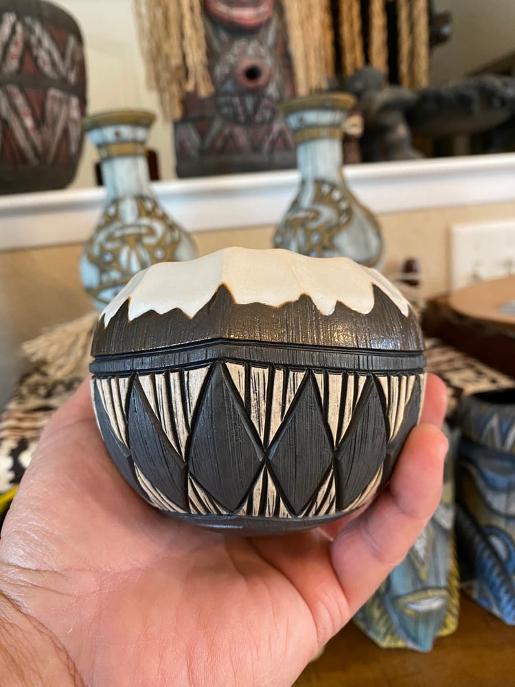 Image of 12oz Fijian Tapa Inspired Coconut Mug (l) - US Shipping Included 