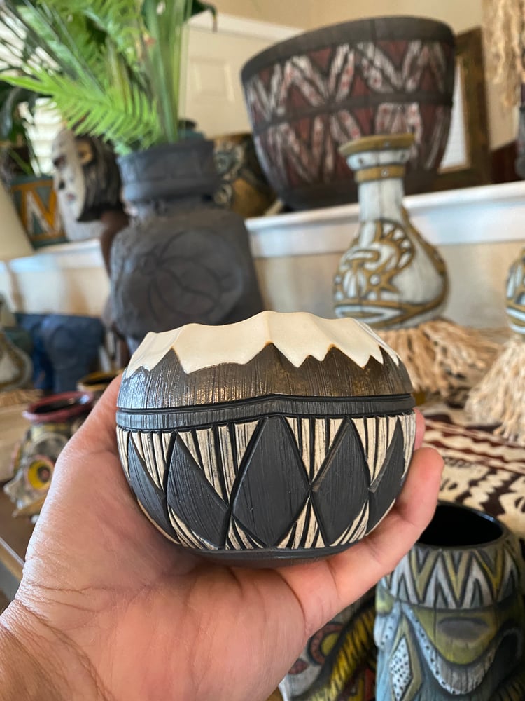Image of 12oz Fijian Tapa Inspired Coconut Mug (l) - US Shipping Included 